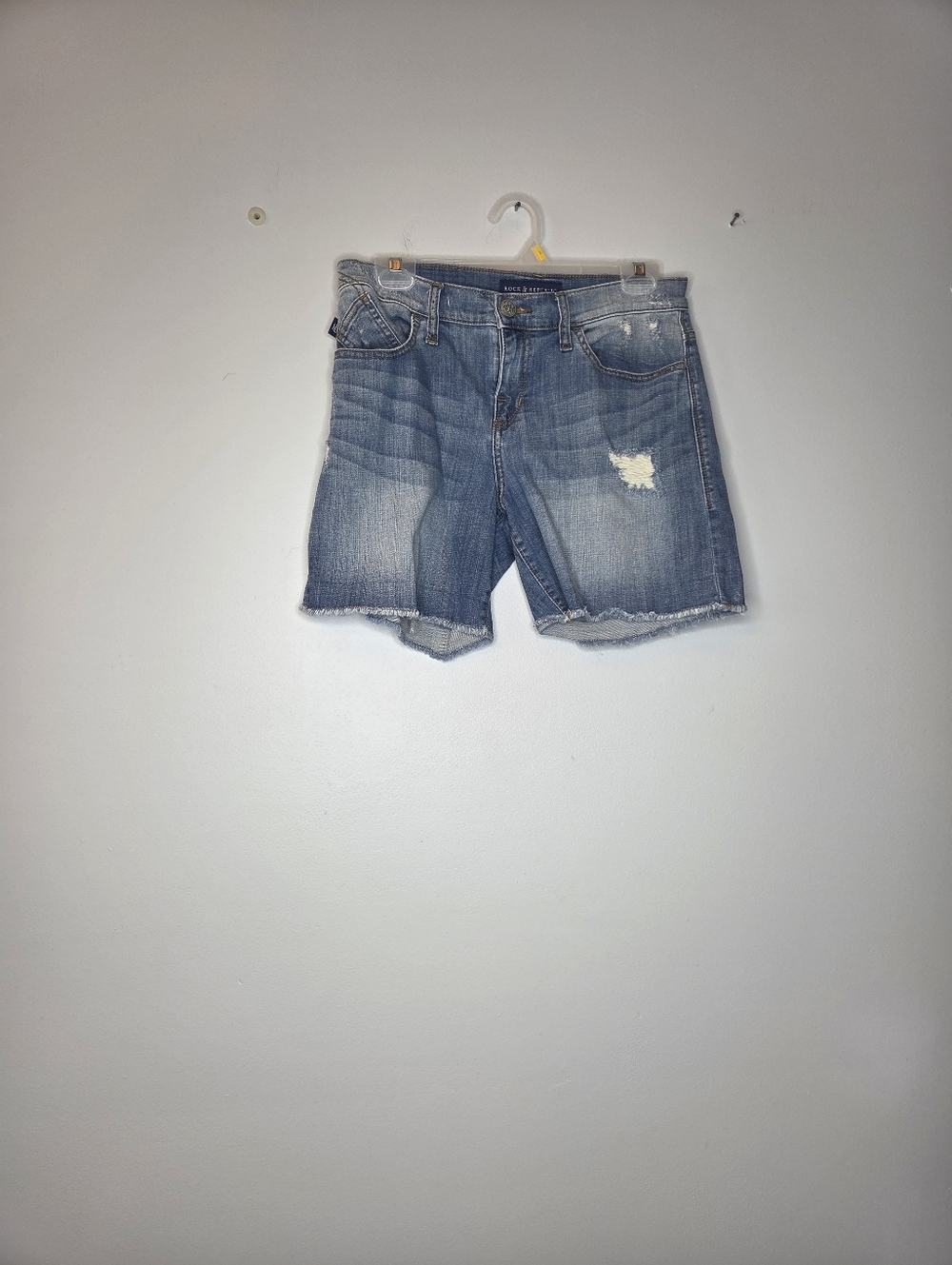 Rock & Republic Light Blue Denim Shorts, Size 8